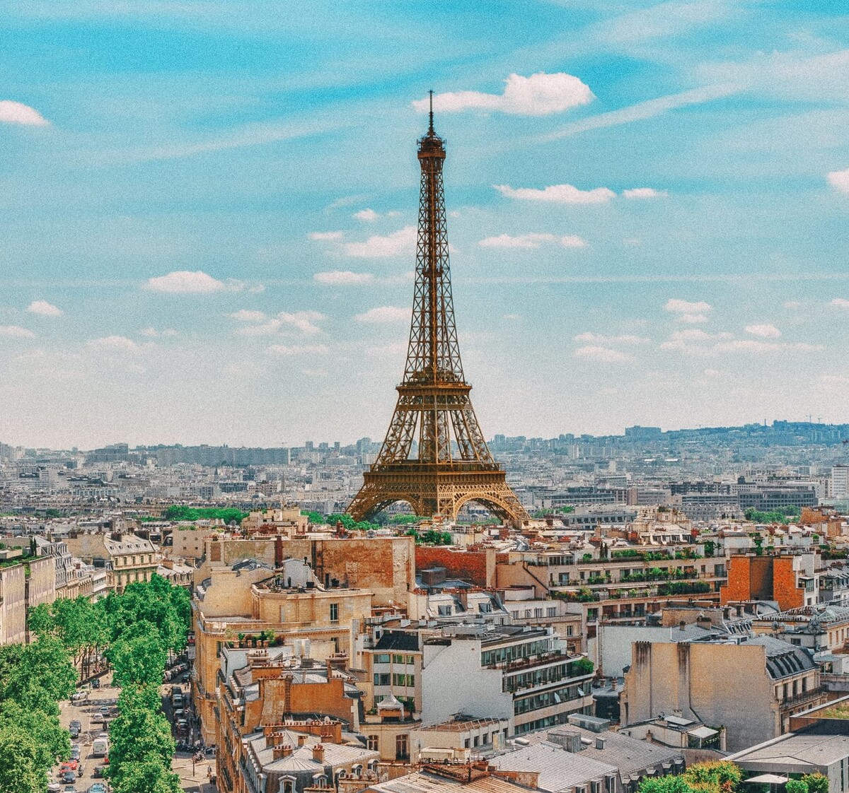 Thủ đô Paris tăng trưởng mạnh
